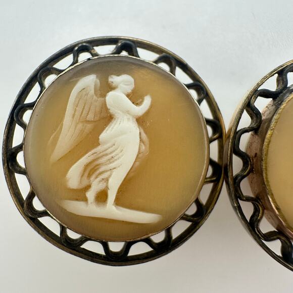 Antique Victorian 1800s solid 10kt & gold filled carved shell cameo cufflinks - Picture 4 of 11